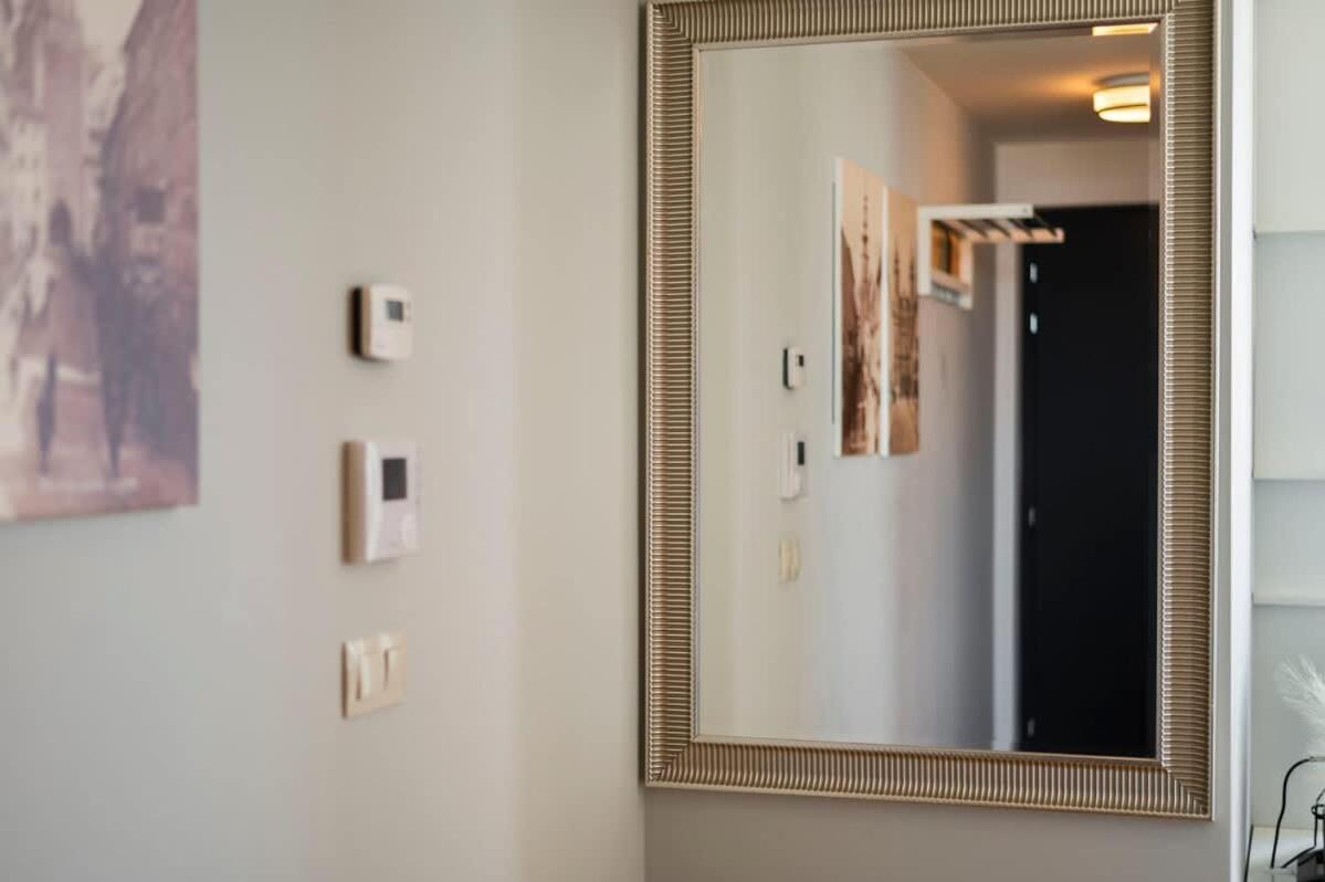Appartamento Luxury 1Bdrm On The 28Th Floor Bratislava Esterno foto